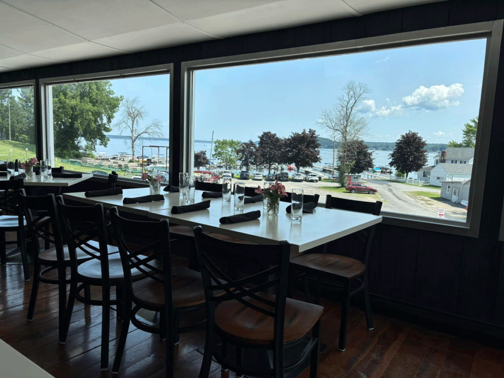 Italian Eatery Opens on Saratoga Lake